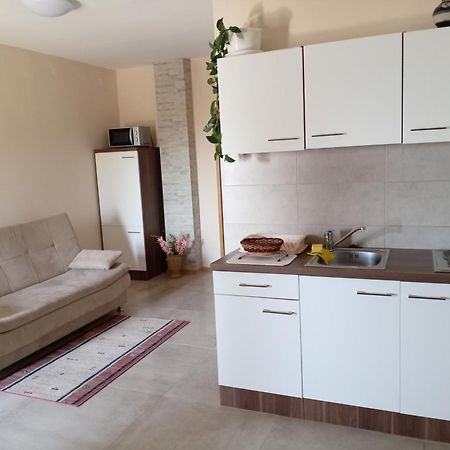 Apartmani Suzana Crikvenica Exteriér fotografie